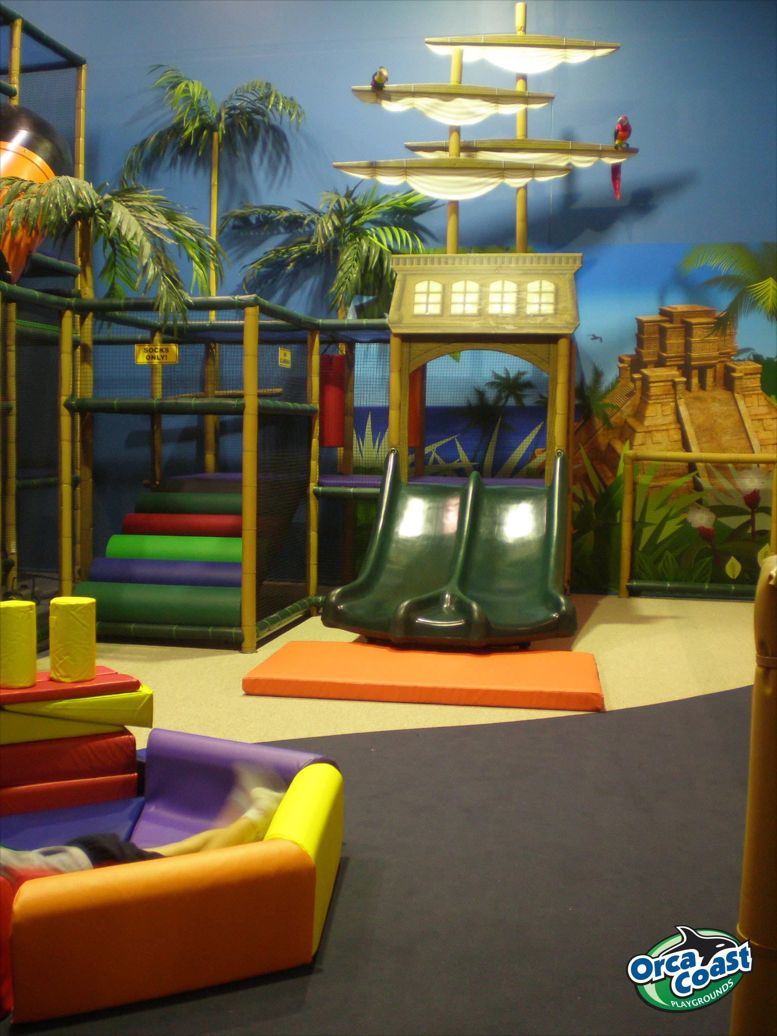 Gecko’s Family Fun Centre: A Tropical Paradise in Queensland, Australia